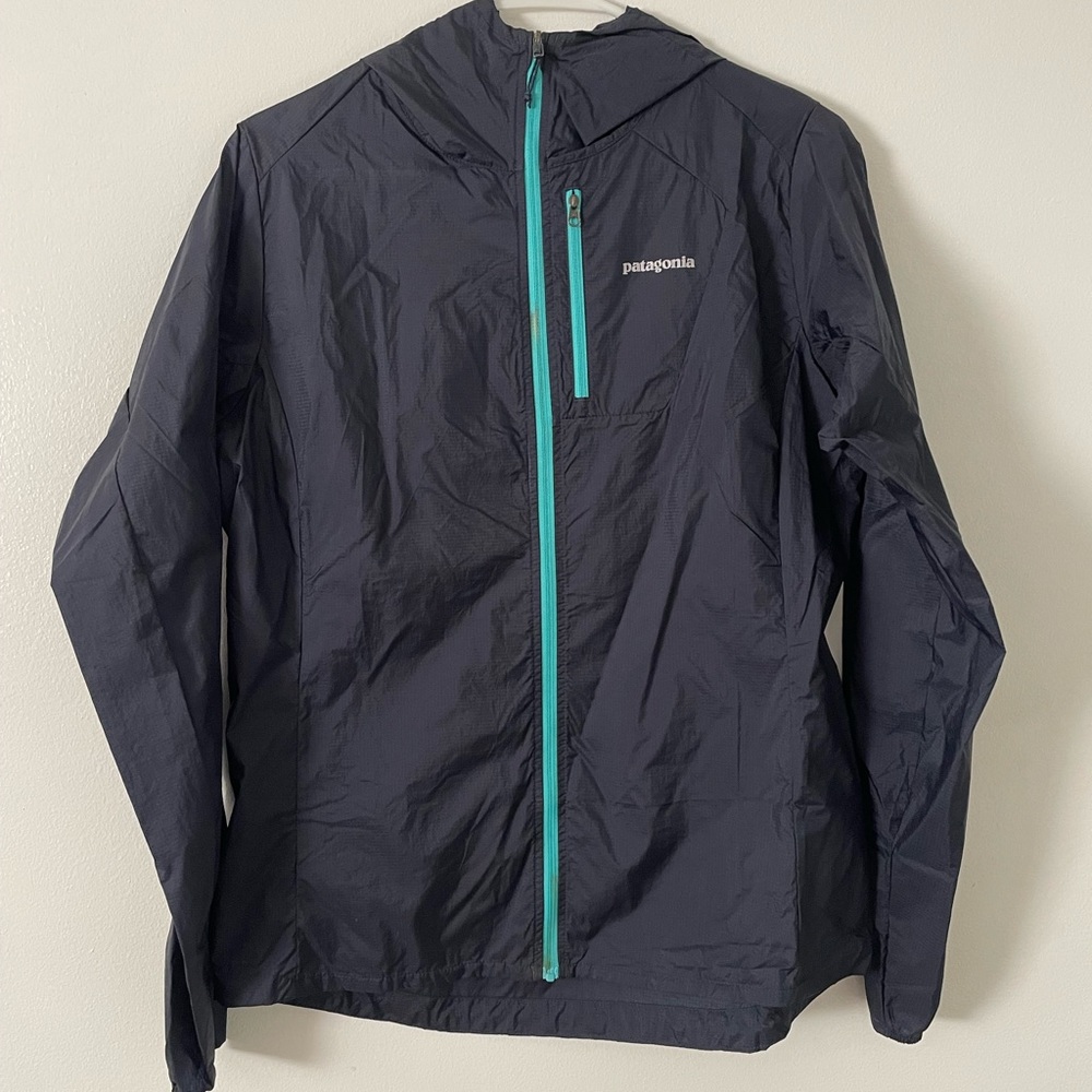 Patagonia Womens Lightweight Biking Windbreaker Jacket